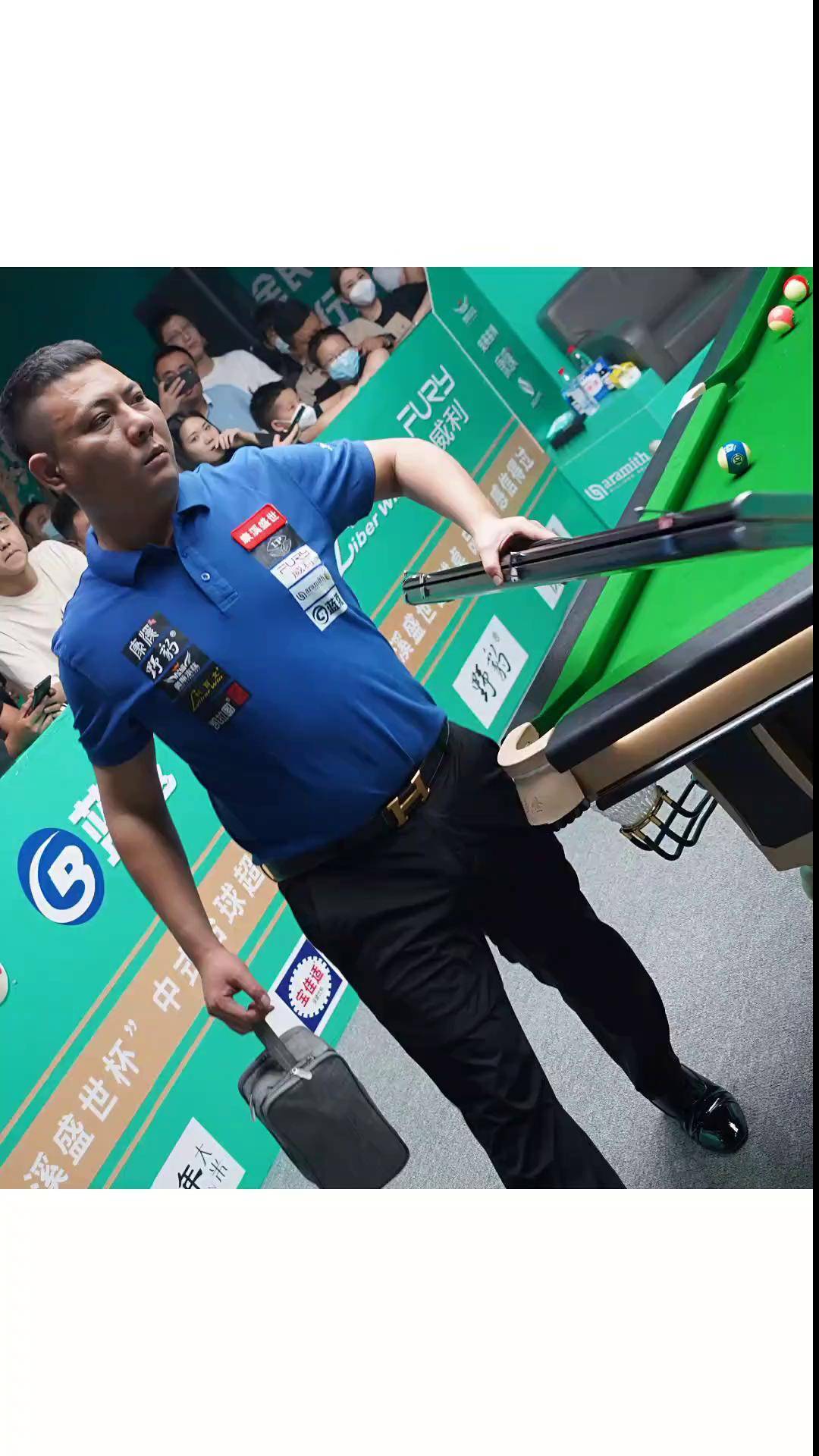 用两翼的速 用两翼的速